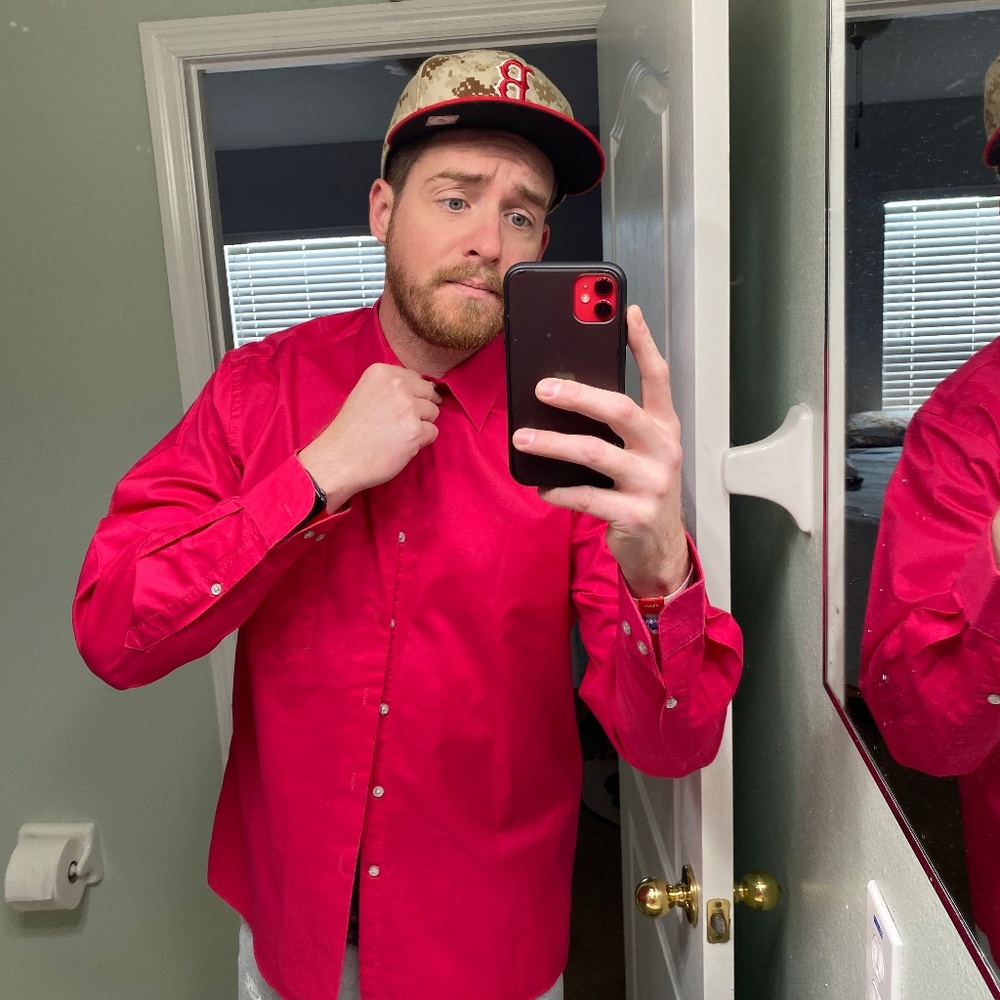 MUST GO!USED-VAN HEUSEN-MENS DRESS SHIRT-EXTREME COLOR-REG FIT - 15-15 1/2 34/35